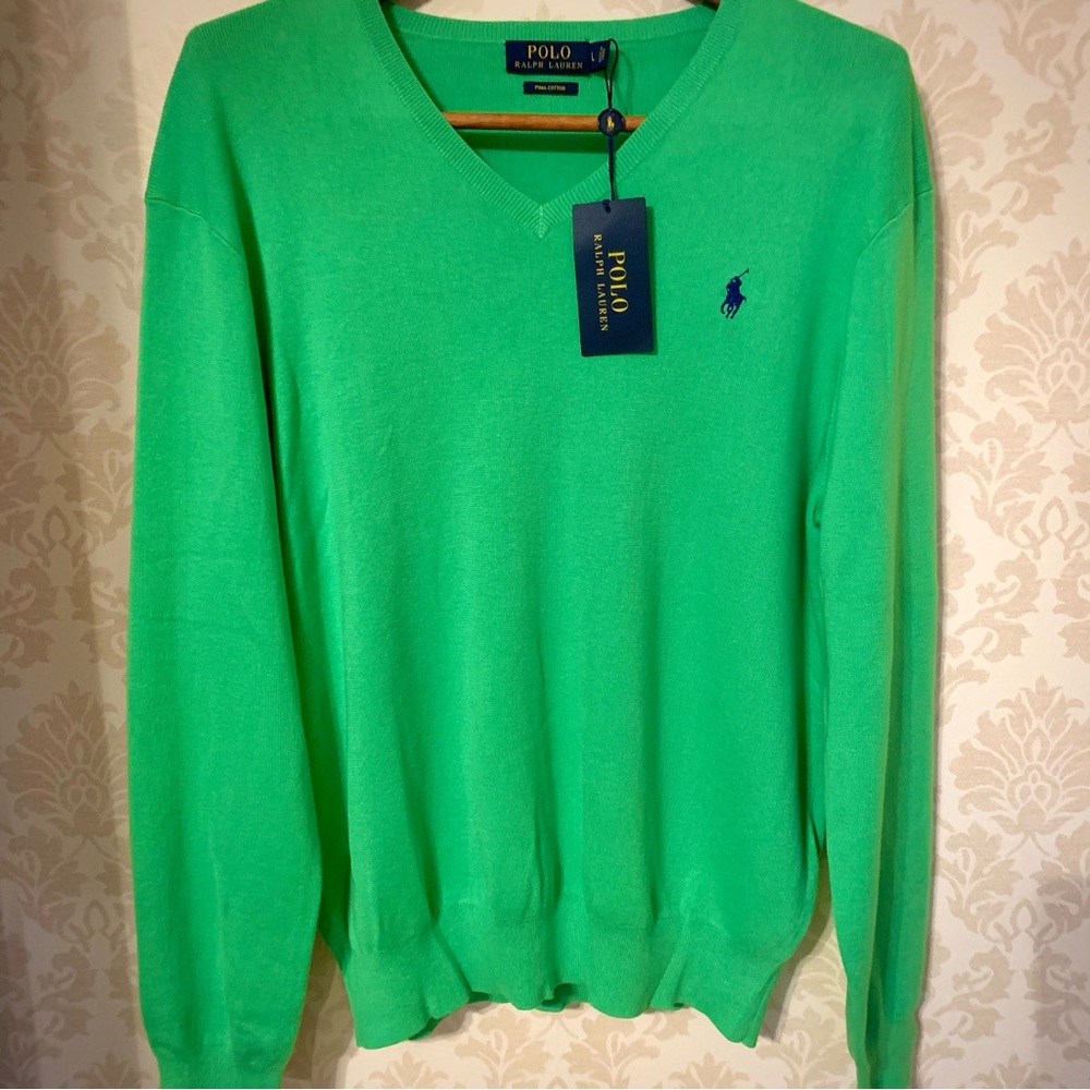 Mens Classic v-neck sweater, NWT of soft 100% pima cotton in spring green.